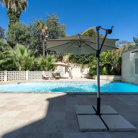 66c3 Historic Chateau Picasso Private For 4 페르피냥