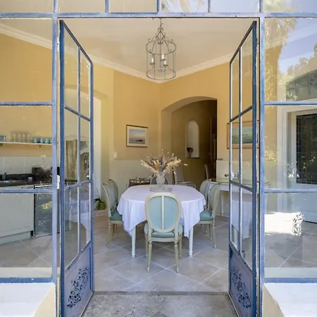 아파트 66c3 Historic Chateau Picasso Private For 4 페르피냥