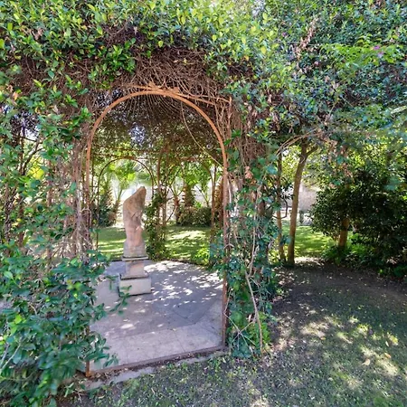 66c3 Historic Chateau Picasso Private For 4 * 페르피냥