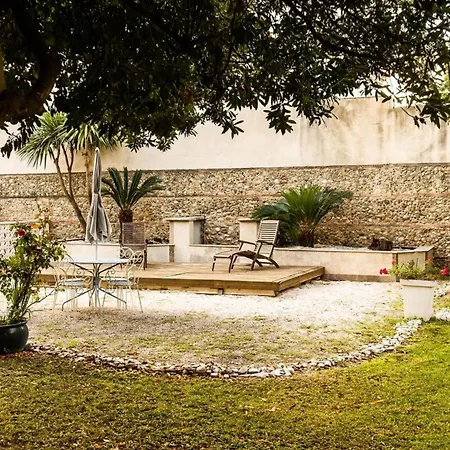 66c3 Historic Chateau Picasso Private For 4 아파트 페르피냥